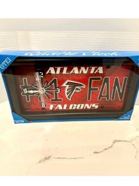 Vintage 2001 SEALED NFL Atlanta Falcons #1 FAN Clock Quartz Red Black Wall Table